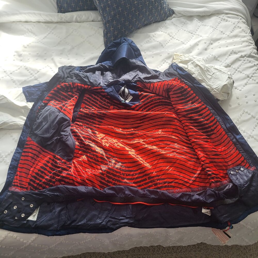 Volcom Snowboard Jacket - image 2